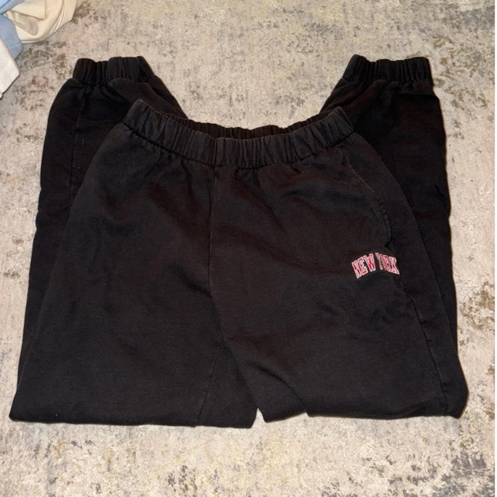 Brandy Melville Rosa sweatpants
